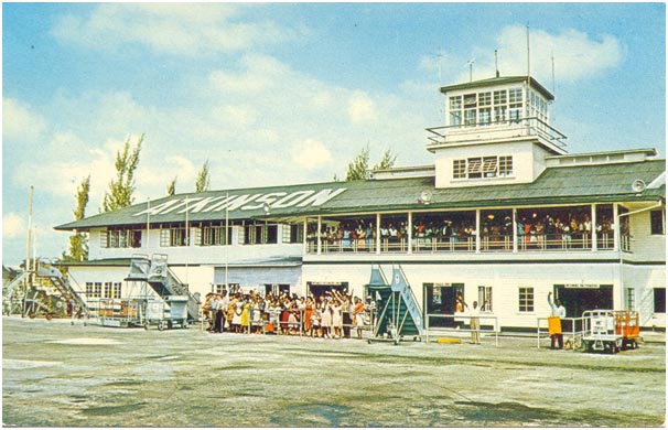 Arrivals/Departure Lounge at Atkinson airport - circa 1964