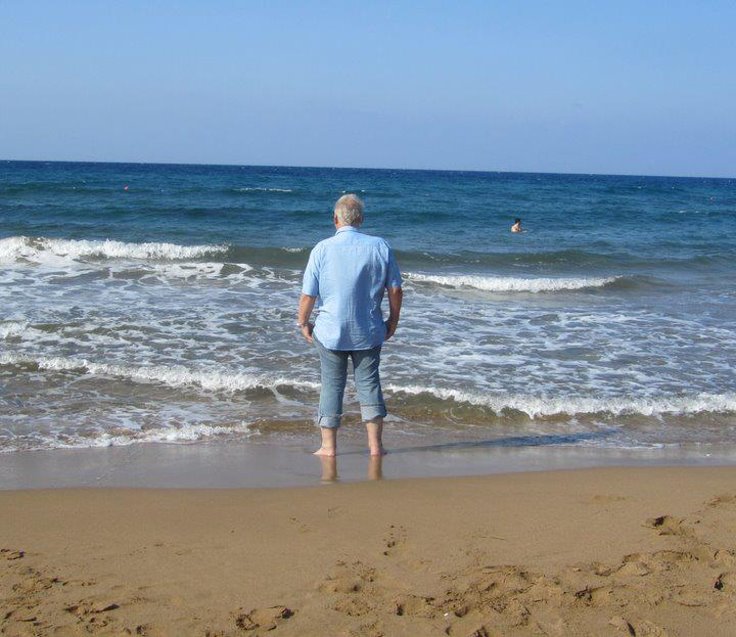 Bill takes a paddle