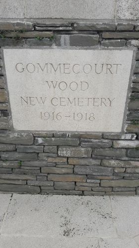 gommecourt cemetery