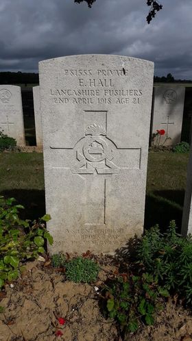 gommecourt cemetery