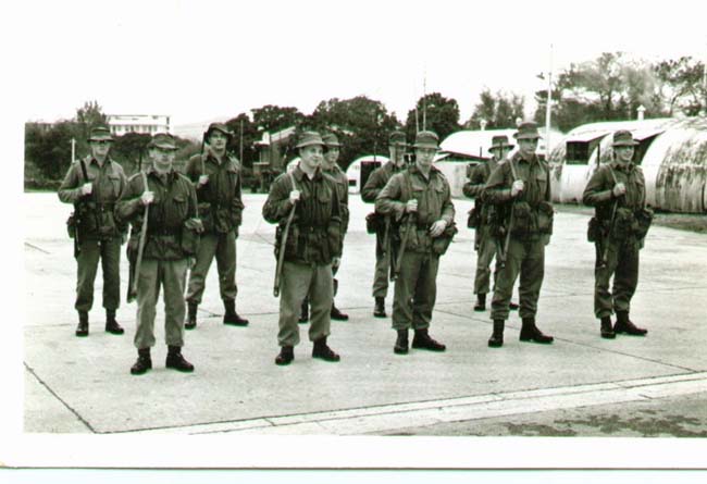 DrumsMountGuardAtFanLing